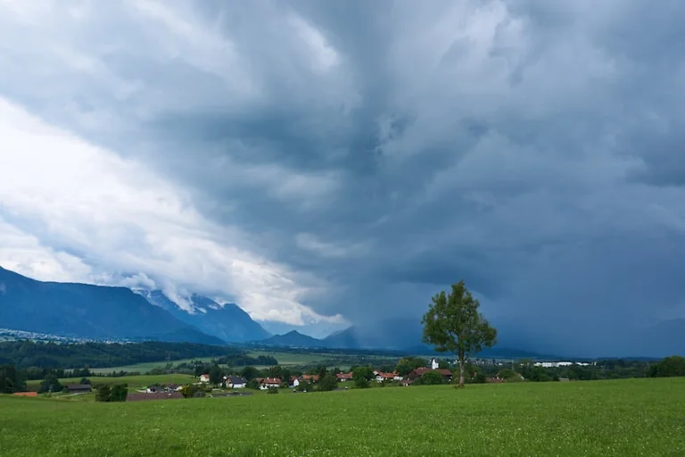 DWD-Warnlage am 16. August: Landkreis jetzt prüfen