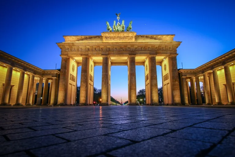 Einigungsvertrag: Wie Berlin den 3. Oktober 1990 festlegte