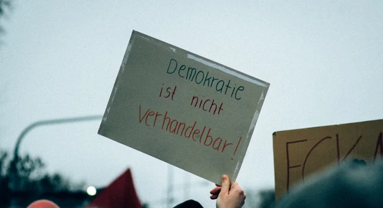 Landtagswahl MV 2026: Wird die AfD stärkste Kraft in Schwerin?