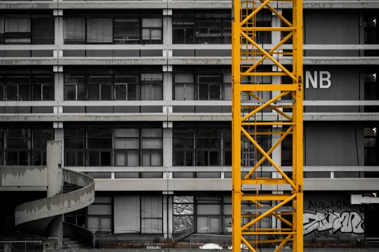 Mehr Platz für Erlangens Gymnasiasten: Der Rohbau wächst
