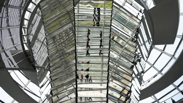 Bundestagswahl 2025: Kann die Union eine absolute Mehrheit erreichen?
